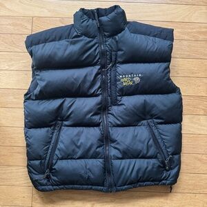 Mountain Hardwear Black Down Puffer Vest – Gorpcore Outdoor Hiking Techwear